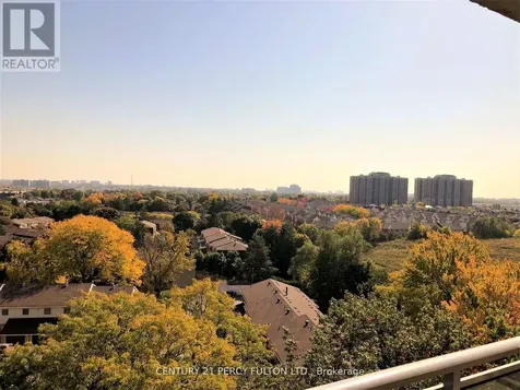 100 Dundalk Drive Toronto (dorset Park) ON M1P 4V2