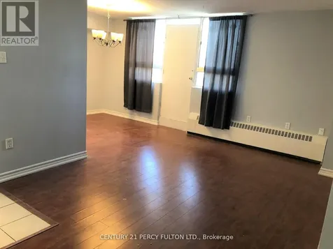 100 Dundalk Drive Toronto (dorset Park) ON M1P 4V2