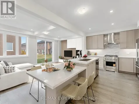51 Schmeltzer Crescent Richmond Hill ON L4E 1K9