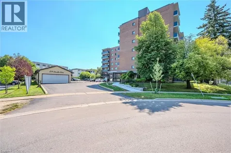 279 Chandler Drive Kitchener ON N2E 1X6