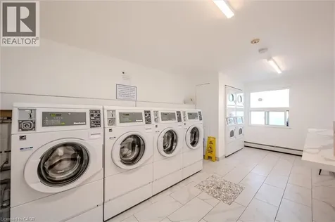 279 Chandler Drive Kitchener ON N2E 1X6