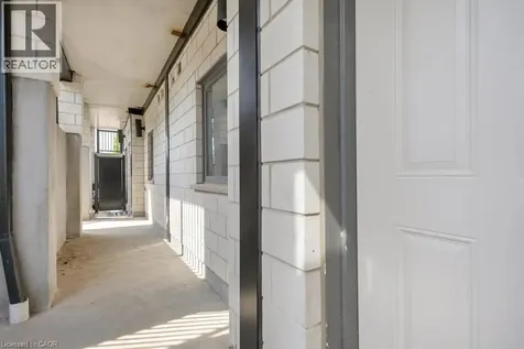 25 Isherwood Avenue Cambridge ON N1R 0E2