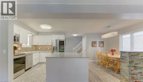39 Chantilly Street Kitchener ON N2R 1V7