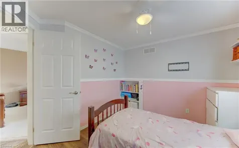 39 Chantilly Street Kitchener ON N2R 1V7
