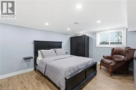 757 Burgess Avenue Hamilton ON L8H 6J5
