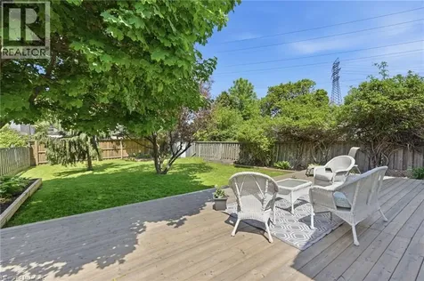 757 Burgess Avenue Hamilton ON L8H 6J5