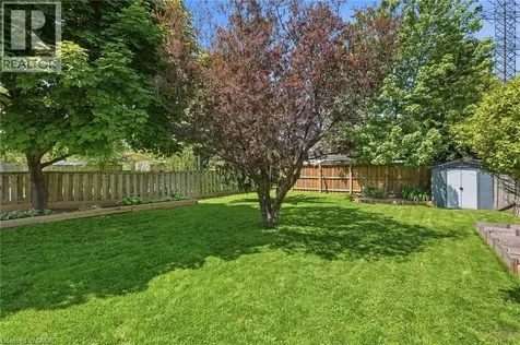 757 Burgess Avenue Hamilton ON L8H 6J5