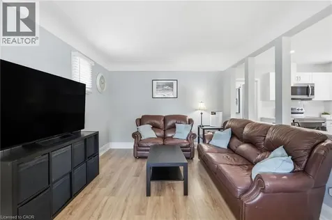 757 Burgess Avenue Hamilton ON L8H 6J5