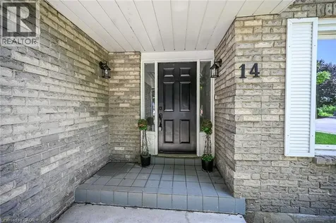 14 Lennard Crescent Dundas ON L9H 6S5