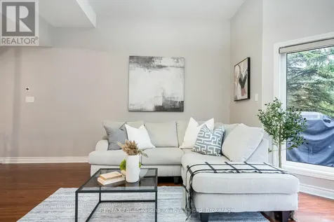 25 Starboard Road Collingwood ON L9Y 5C8