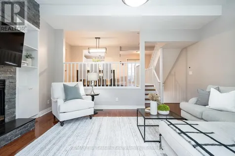 25 Starboard Road Collingwood ON L9Y 5C8