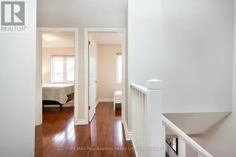 25 Starboard Road Collingwood ON L9Y 5C8