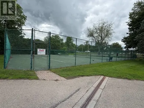 40 Country Club Place Brockville ON K6V 6T9