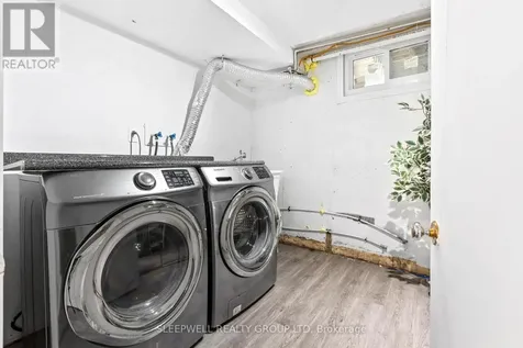 1486 Lepage Avenue Ottawa ON K1Z 8C9