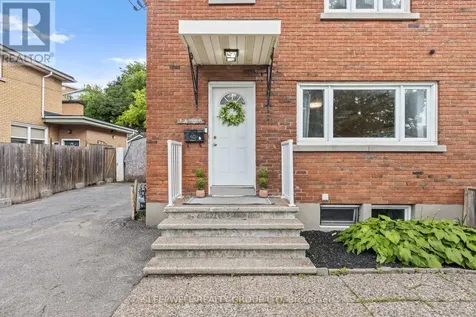 1486 Lepage Avenue Ottawa ON K1Z 8C9