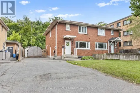 1486 Lepage Avenue Ottawa ON K1Z 8C9