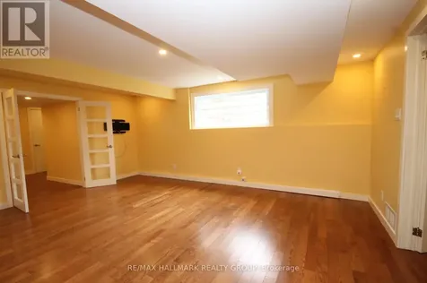 204 Dunbarton Court Ottawa ON K1K 4L7