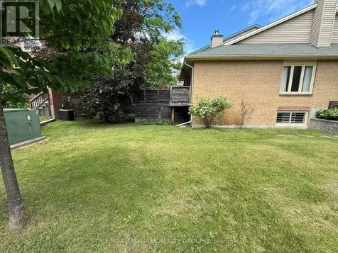 204 Dunbarton Court Ottawa ON K1K 4L7