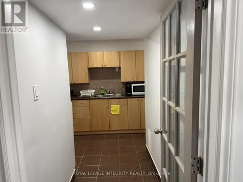 219 Lucinda Crescent Ottawa ON K1W 0A1