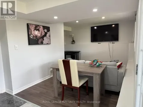 219 Lucinda Crescent Ottawa ON K1W 0A1