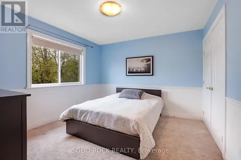 45 Basswood Avenue Ottawa ON K2S 1X3