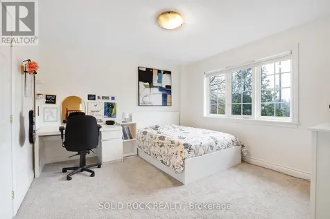45 Basswood Avenue Ottawa ON K2S 1X3