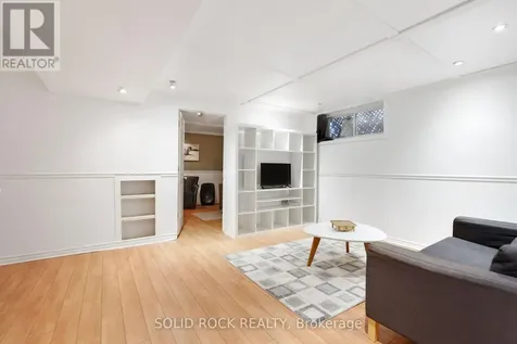 45 Basswood Avenue Ottawa ON K2S 1X3
