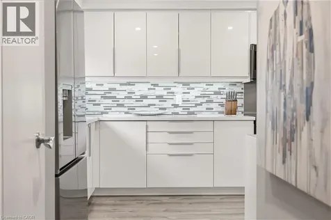 1250 Mississauga Valley Boulevard Mississauga ON L5A 3R6