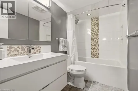 1250 Mississauga Valley Boulevard Mississauga ON L5A 3R6