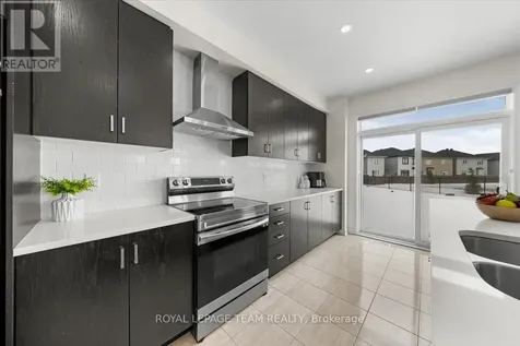 290 Turnbuckle Crescent Ottawa ON K2J 7B7
