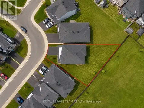 290 Turnbuckle Crescent Ottawa ON K2J 7B7