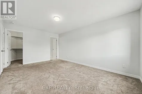 523 Catleaf Row Ottawa ON K4A 5J2