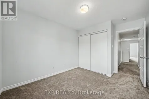 523 Catleaf Row Ottawa ON K4A 5J2