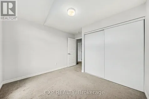 523 Catleaf Row Ottawa ON K4A 5J2