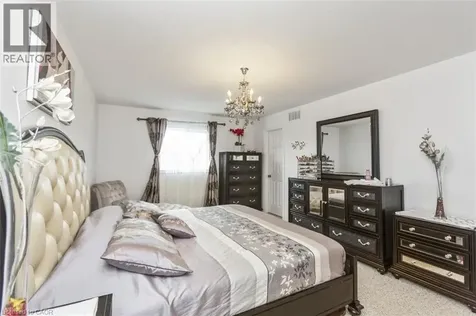 183 Pelech Crescent Hamilton ON L0R 1P0