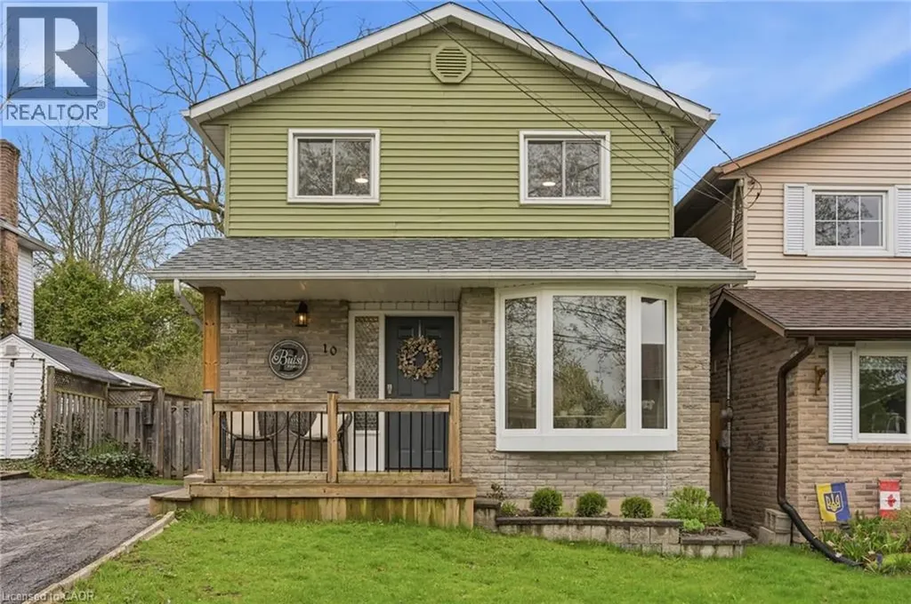 10 Burke Drive Caledonia ON N3W 1C3