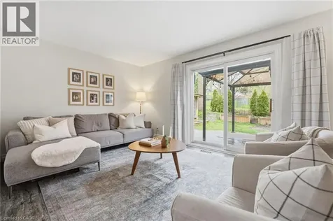 10 Burke Drive Caledonia ON N3W 1C3