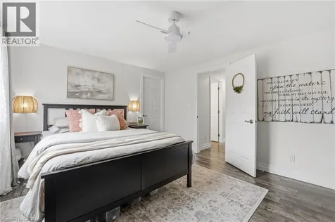 10 Burke Drive Caledonia ON N3W 1C3
