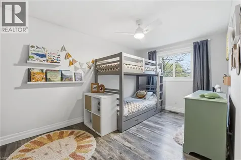 10 Burke Drive Caledonia ON N3W 1C3