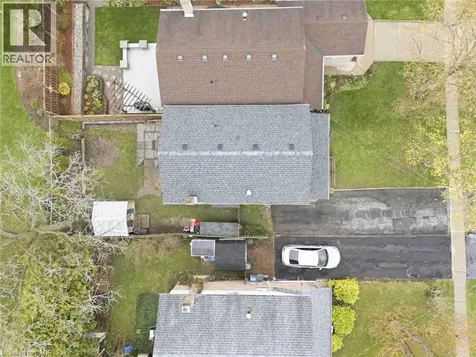 10 Burke Drive Caledonia ON N3W 1C3