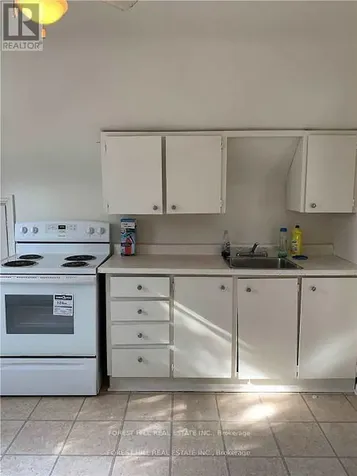 7 Valerie Road Toronto (dorset Park) ON M1P 1G1