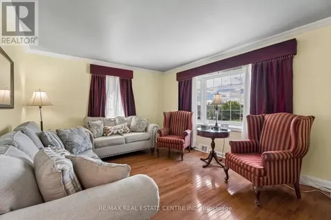 871 Penetanguishene Road Oro-medonte ON L4M 4Y8