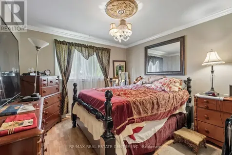 871 Penetanguishene Road Oro-medonte ON L4M 4Y8