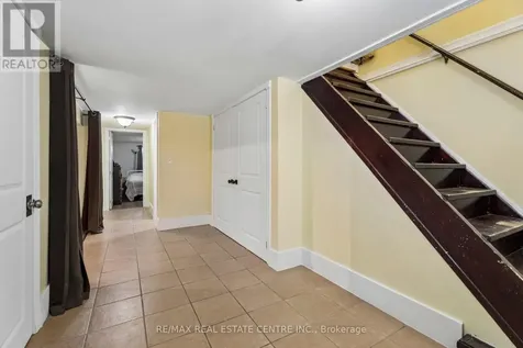 871 Penetanguishene Road Oro-medonte ON L4M 4Y8