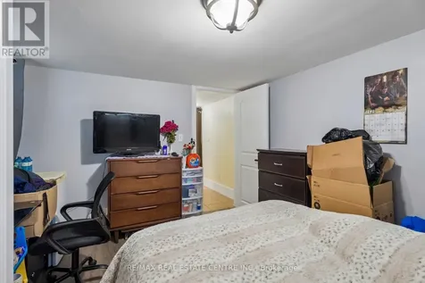 871 Penetanguishene Road Oro-medonte ON L4M 4Y8