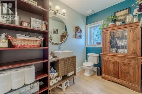 5285 Manning Road Tecumseh ON N0R 1K0