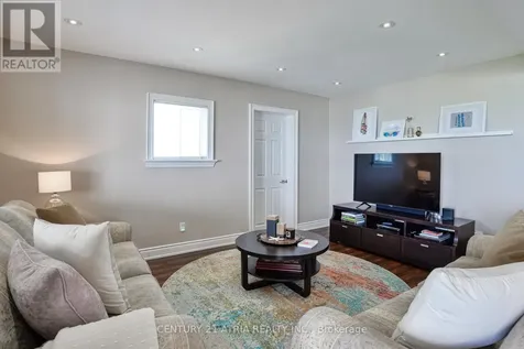 48 Lake Avenue Ramara ON L0K 1B0