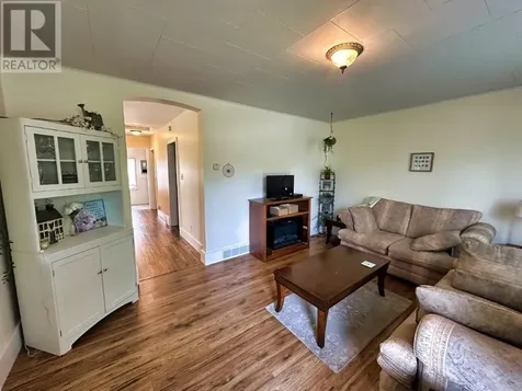 120 7th Street Nipigon ON P0T 2J0