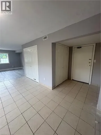 81 Dundas Street Dundas ON L9H 7T5