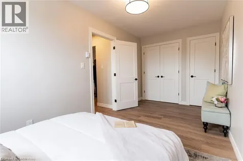 71 King George Road Brantford ON N3R 5K2